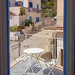 Appartement Alma Mari *